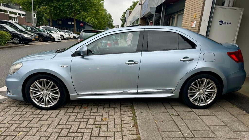 Hoofdafbeelding Suzuki Kizashi