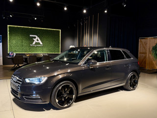 Audi A3 Sportback 1.4 TFSI Ambition S-Tronic Leer|Xenon|PDC|Cruis|Media Bruin!
