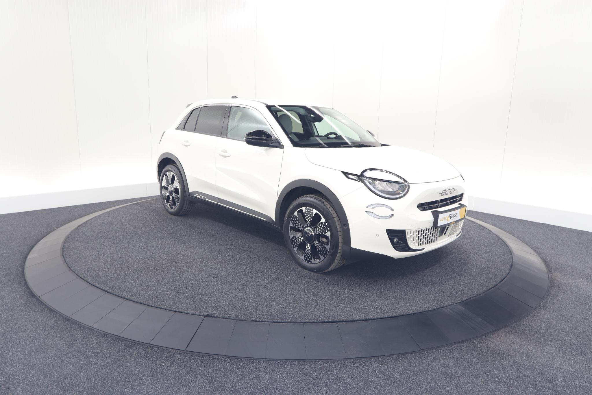 Hoofdafbeelding Fiat 600