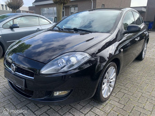 Hoofdafbeelding Fiat Bravo Fiat Bravo 1.6 MultiJet Business 214.DKM AIRCO CRUISE