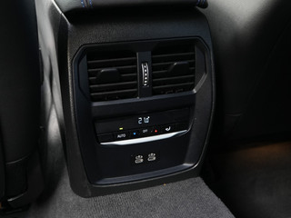 BMW 3 Serie BMW 3 Serie Touring M340i xDrive M-Sport | Pano | Leder | HUD | HiFi | 19