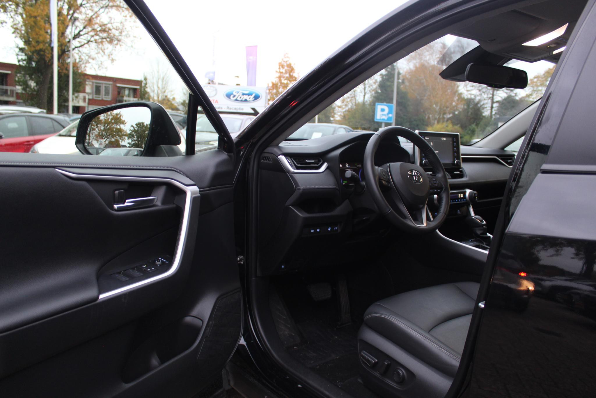 Hoofdafbeelding Toyota RAV4