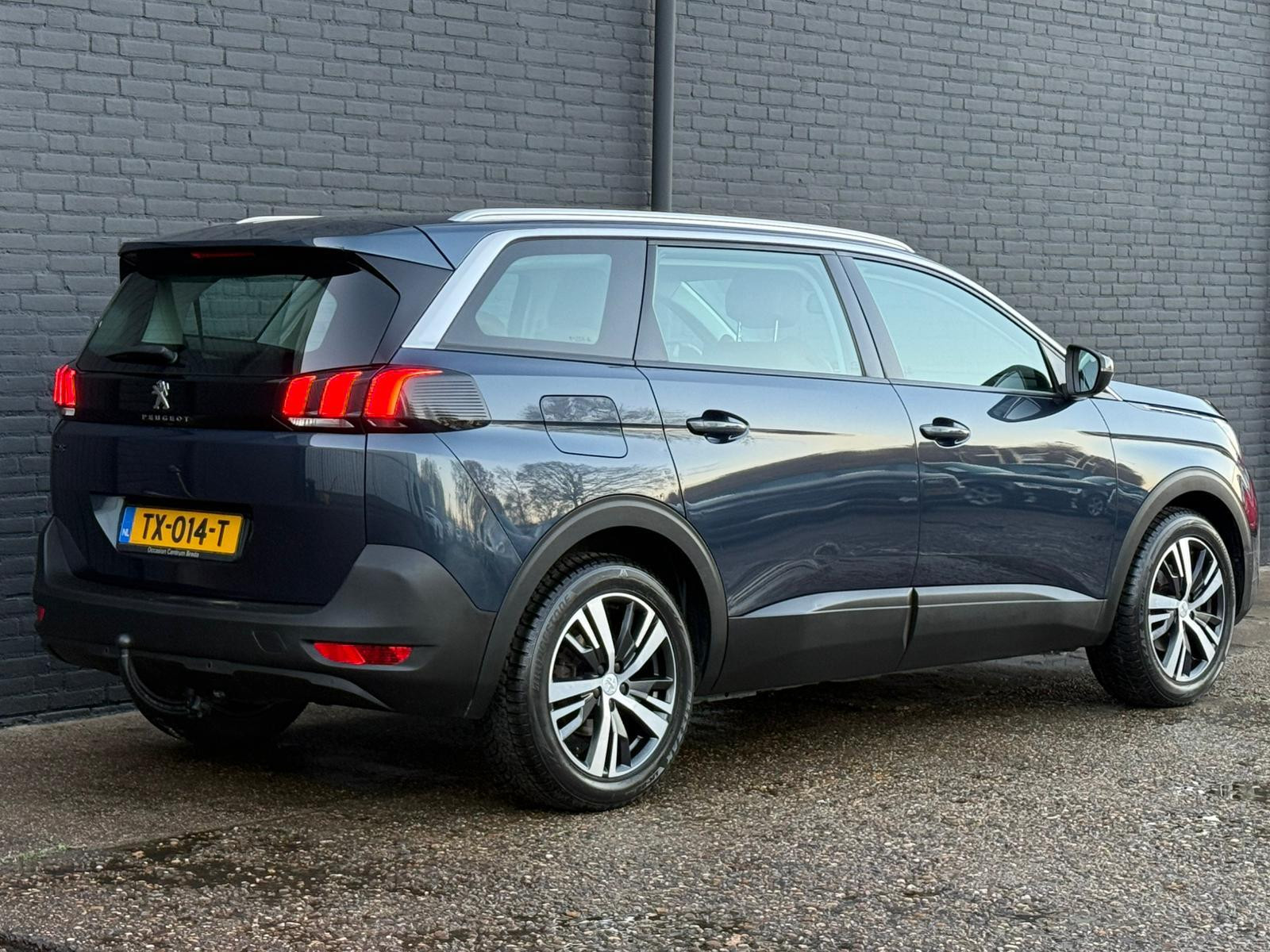 Hoofdafbeelding Peugeot 5008