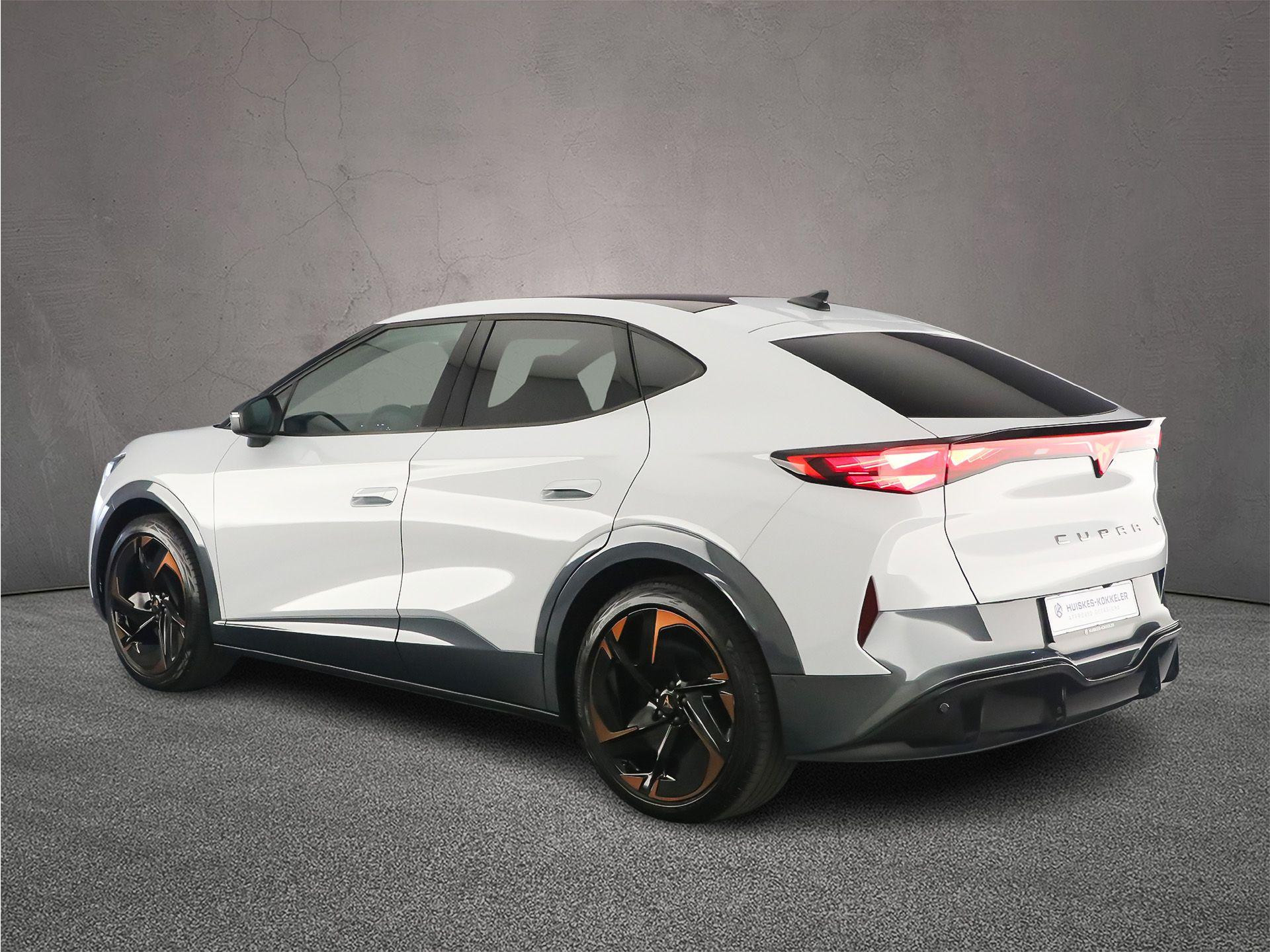 Hoofdafbeelding CUPRA Tavascan