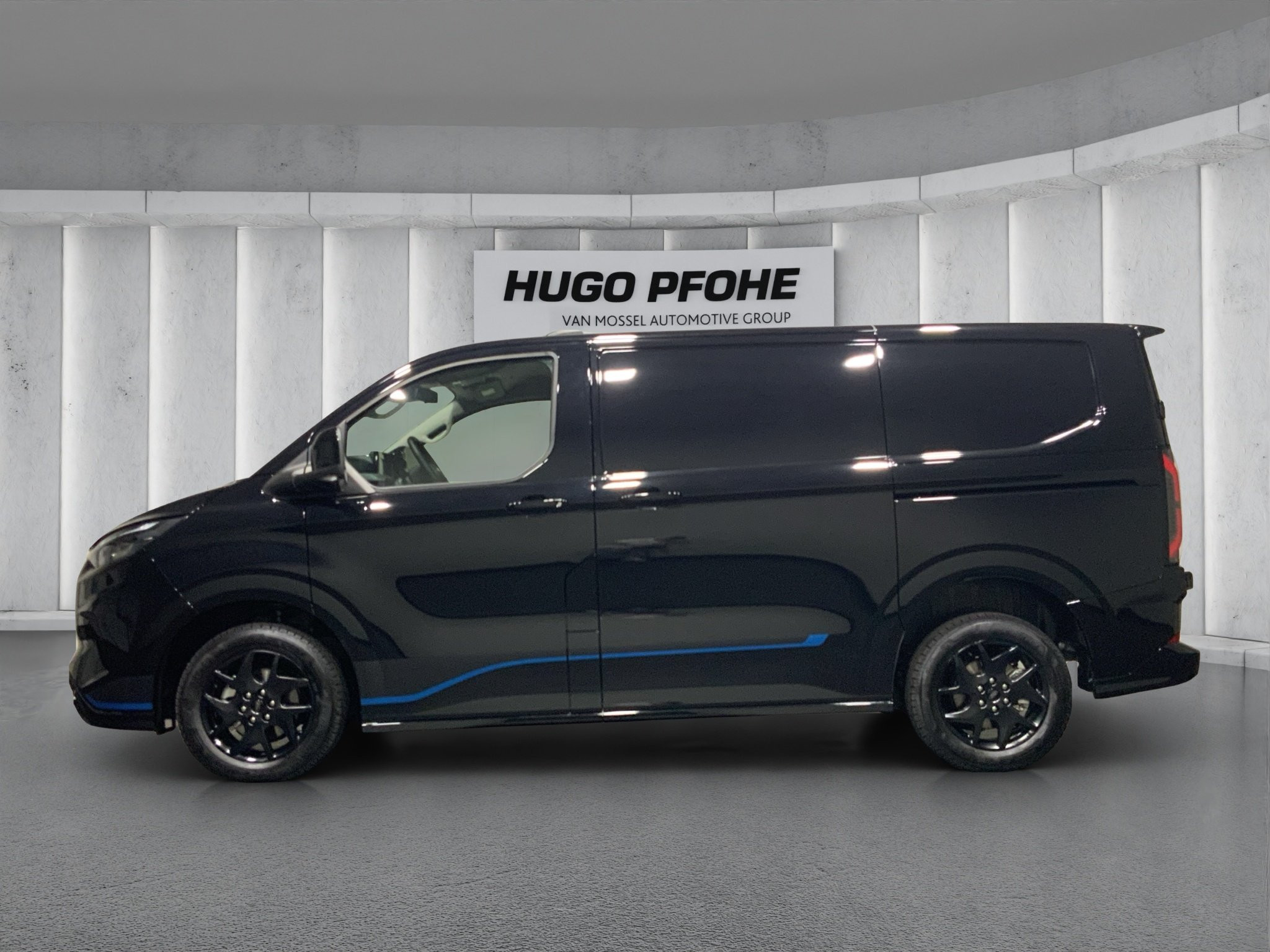 Ford-Transit Custom-image-1