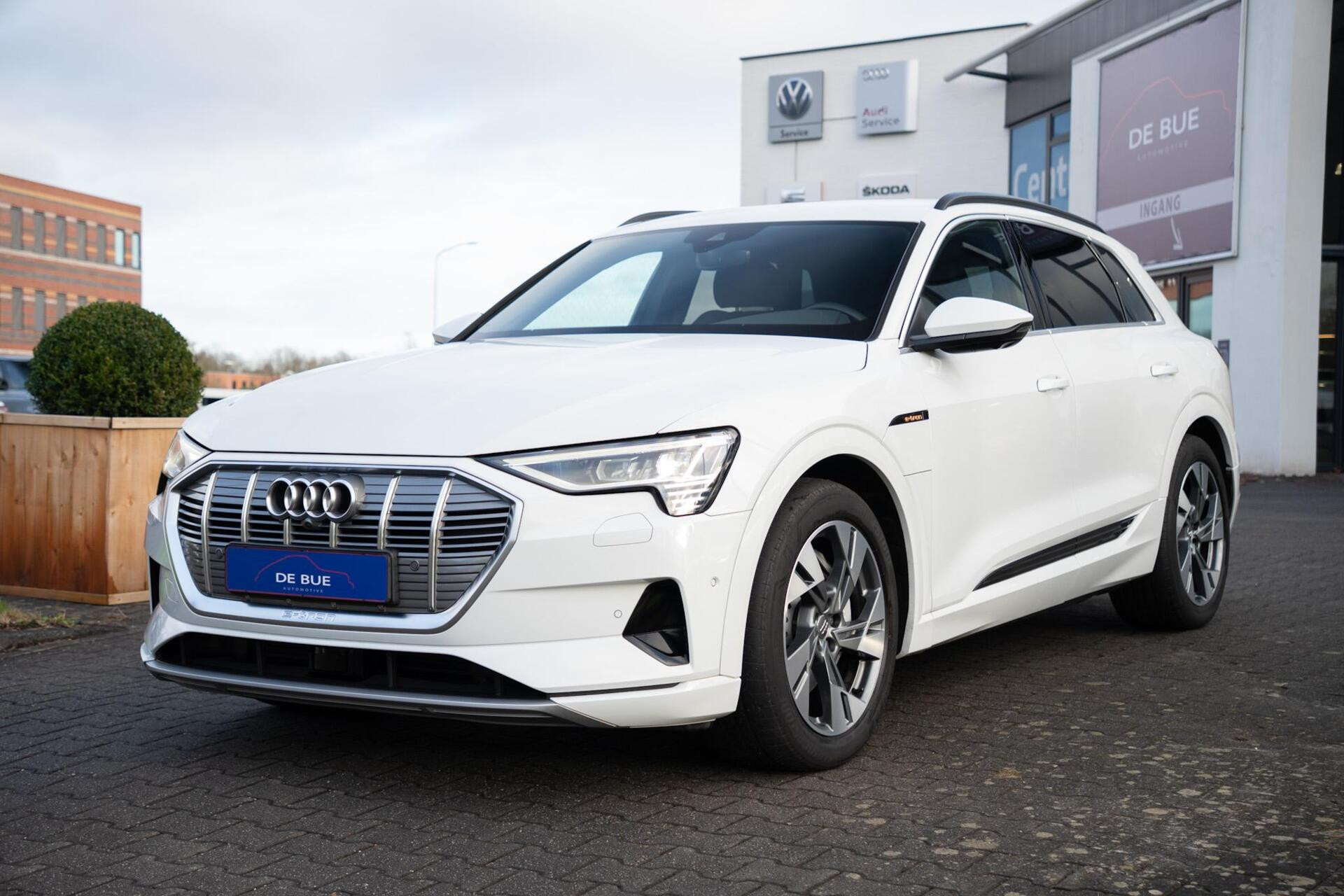 Hoofdafbeelding Audi e-tron