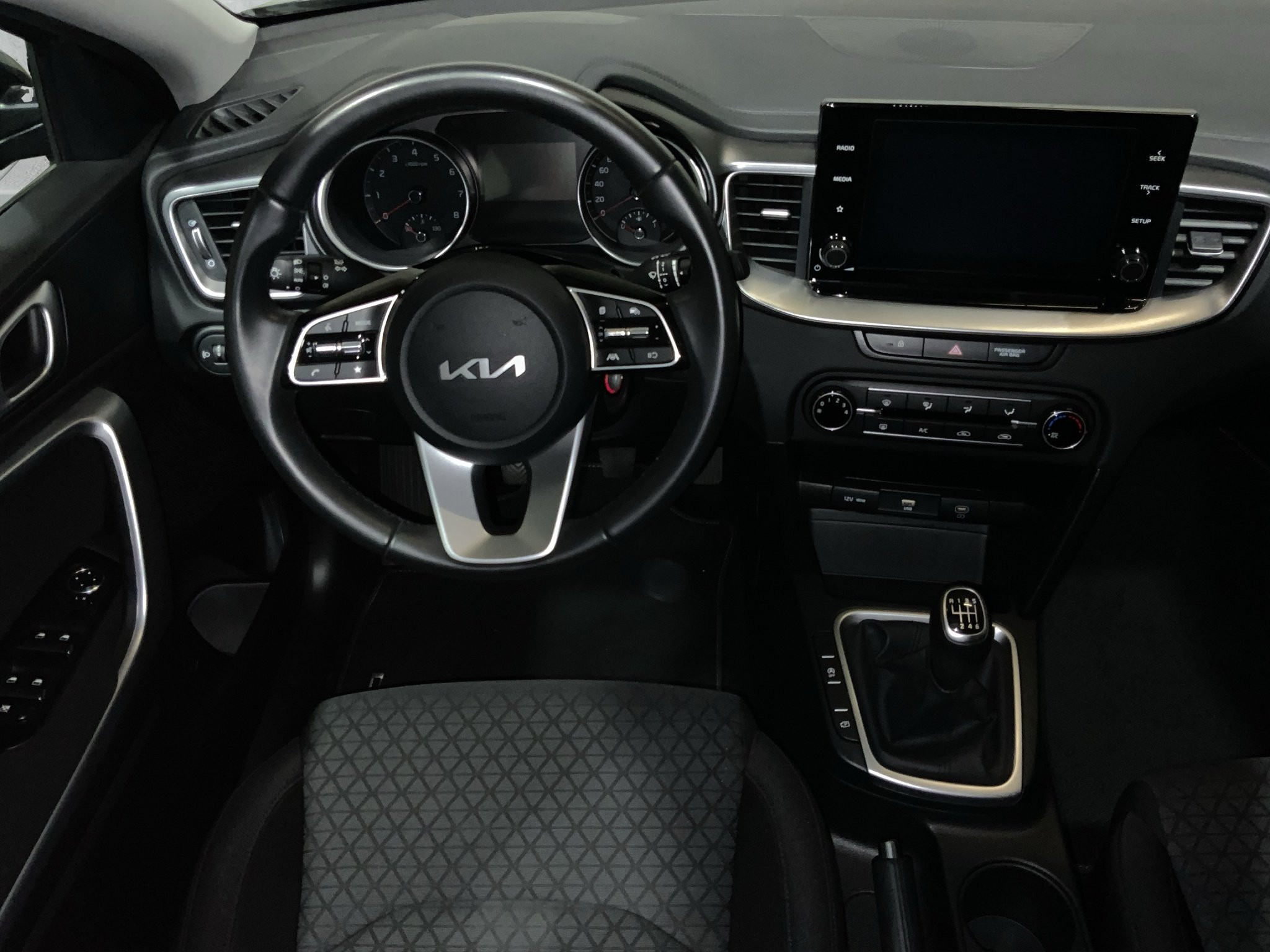 Kia-Ceed-image-11