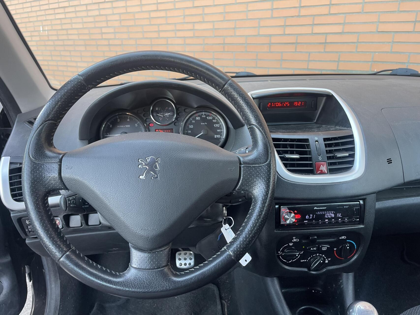 Hoofdafbeelding Peugeot 206