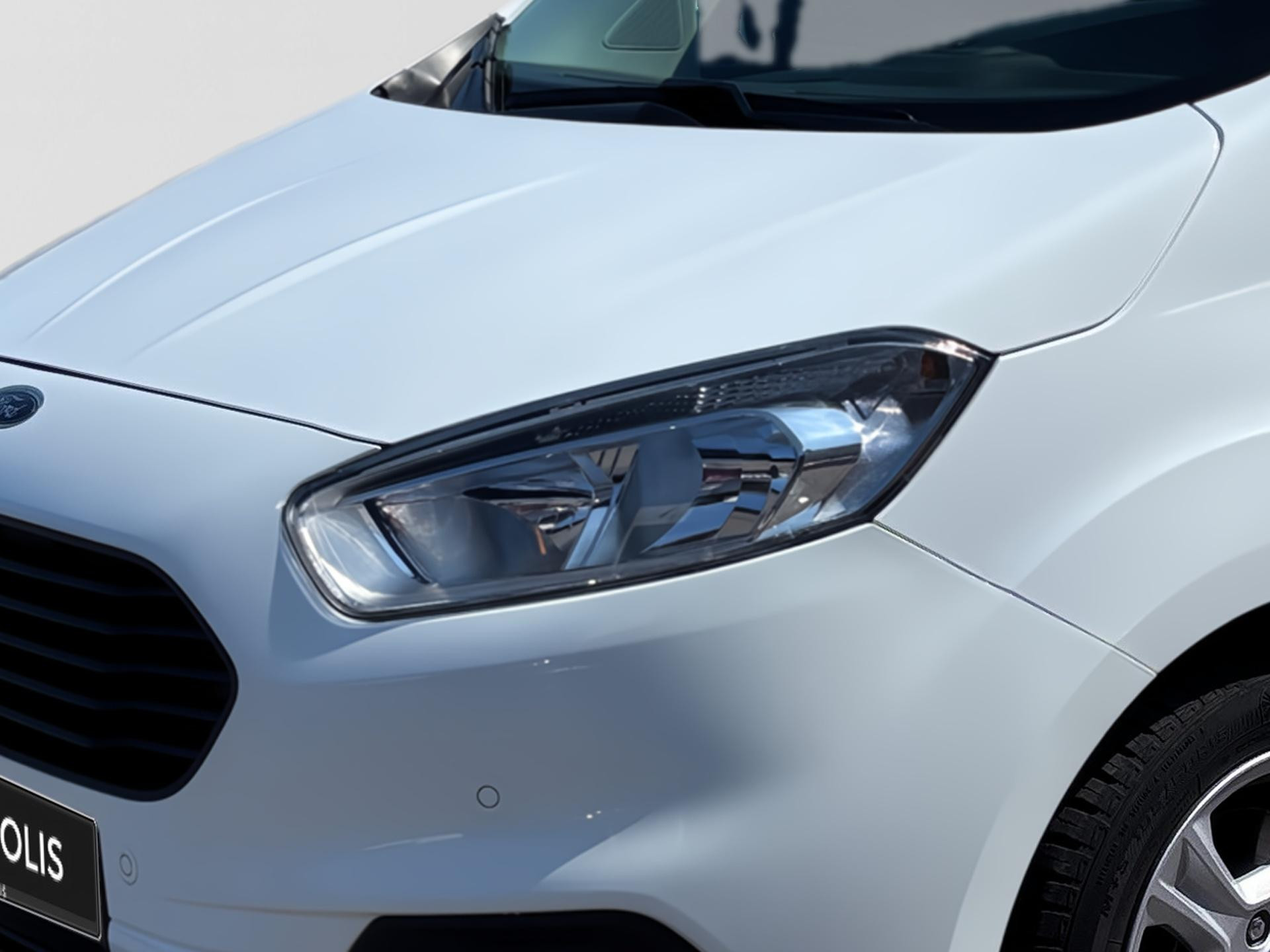 Ford-Transit Courier-image-19