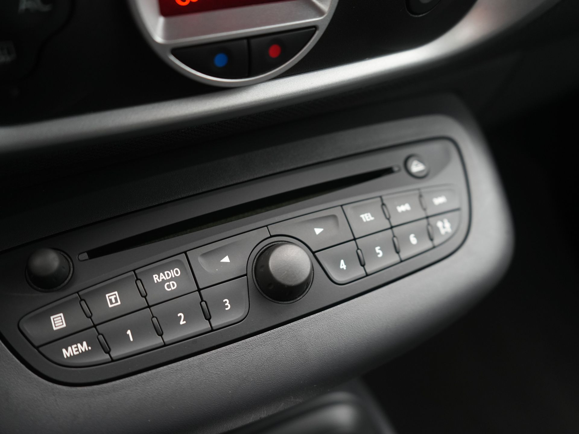 Hoofdafbeelding Renault Wind