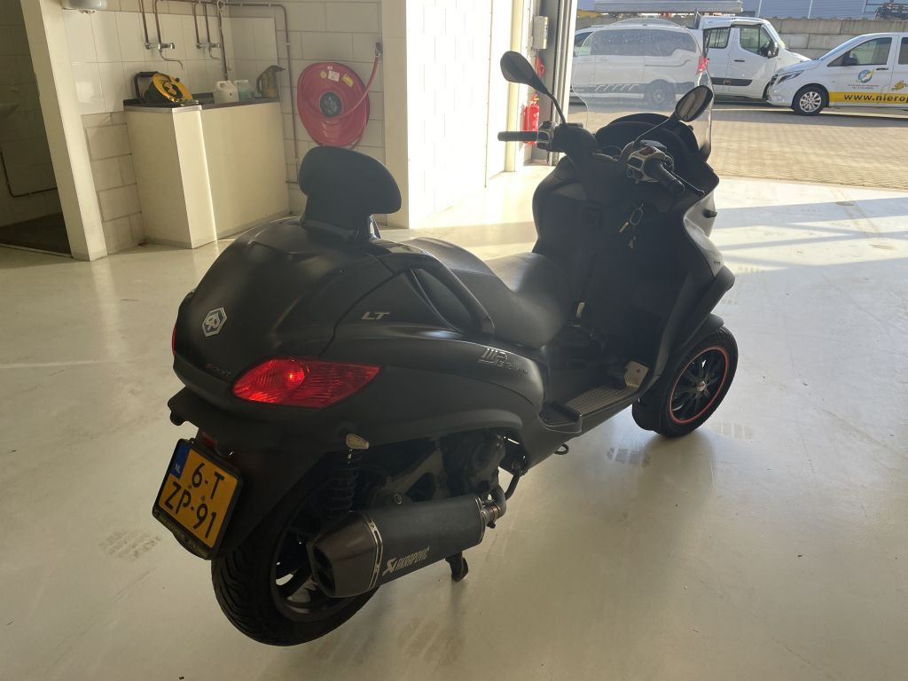 Hoofdafbeelding Piaggio MP3