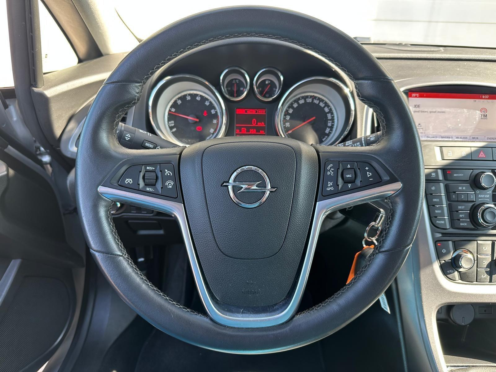 Hoofdafbeelding Opel Astra