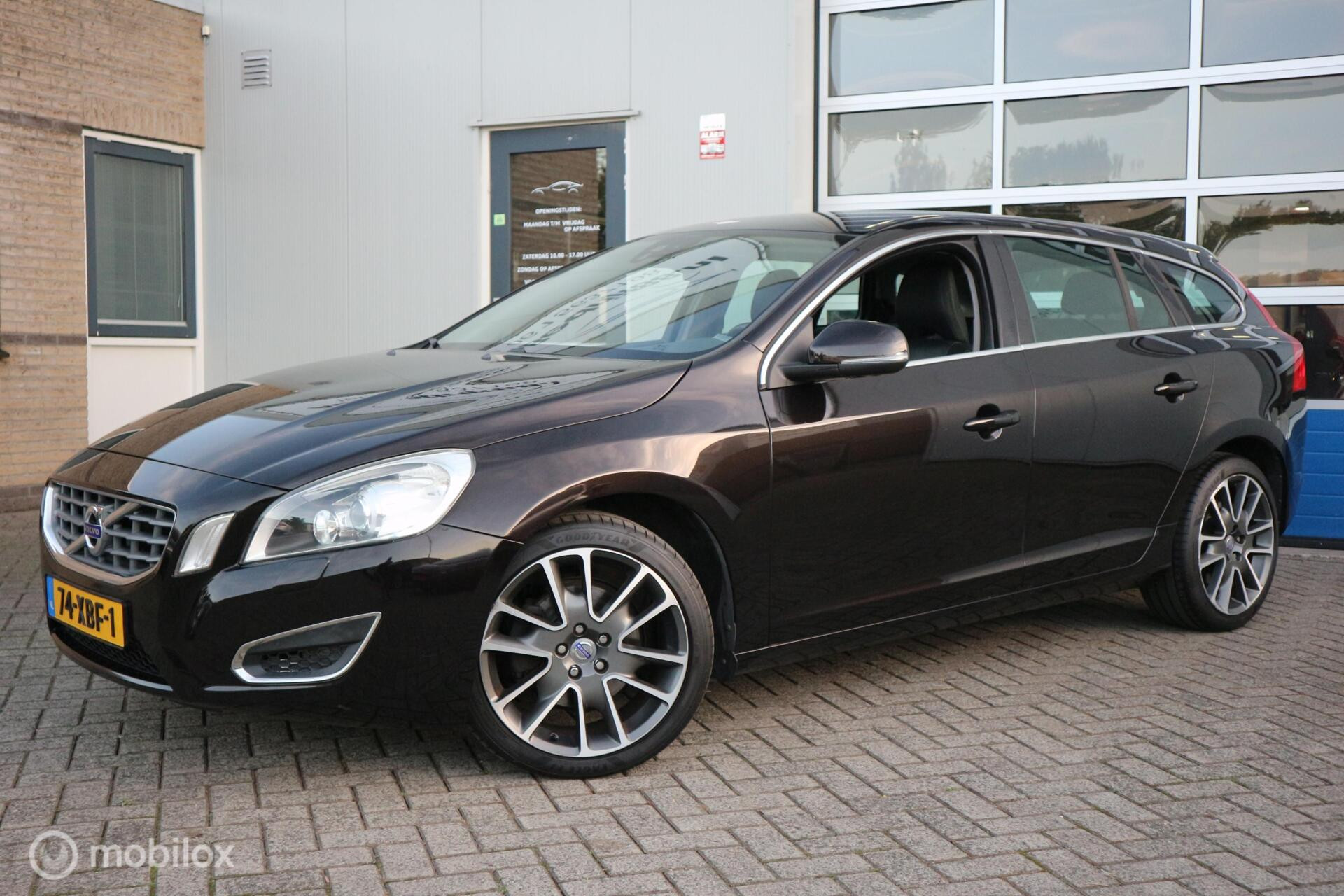 Hoofdafbeelding Volvo V60