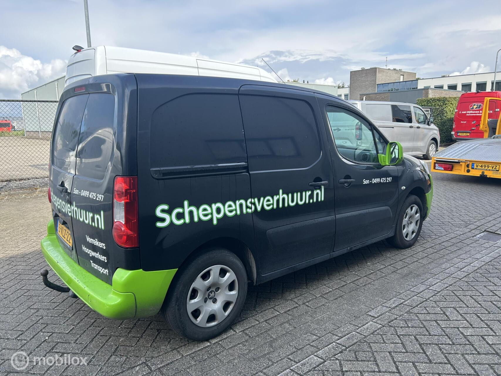 Hoofdafbeelding Peugeot Partner