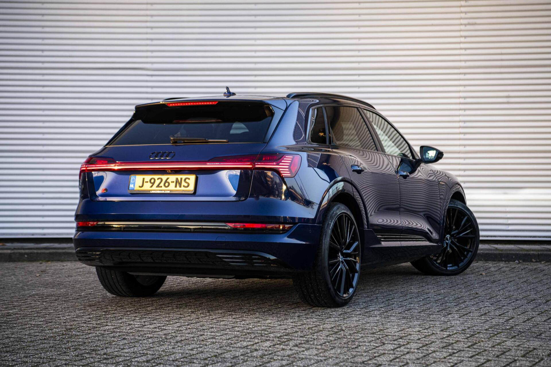 Hoofdafbeelding Audi e-tron