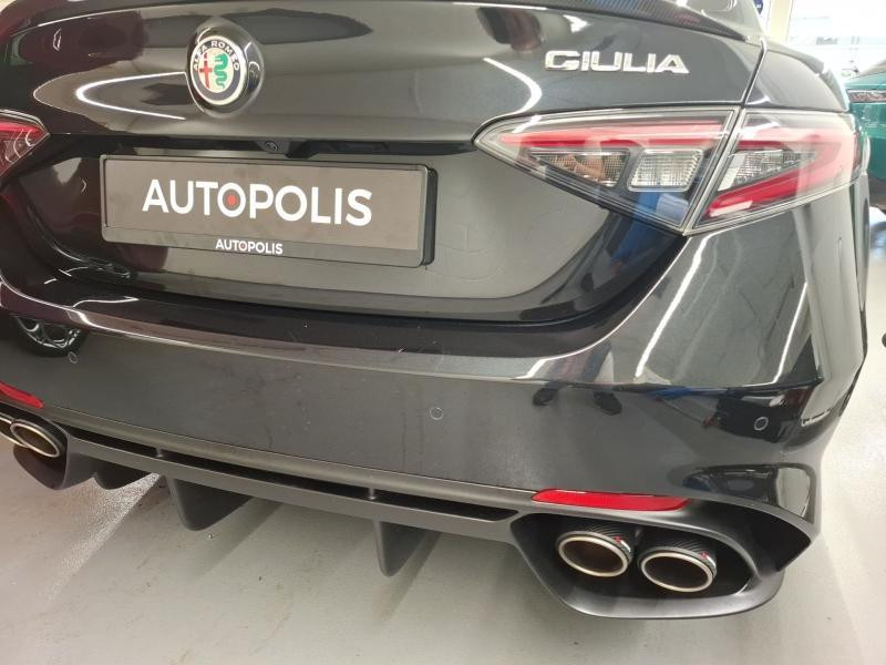 Alfa Romeo-Giulia-image-21