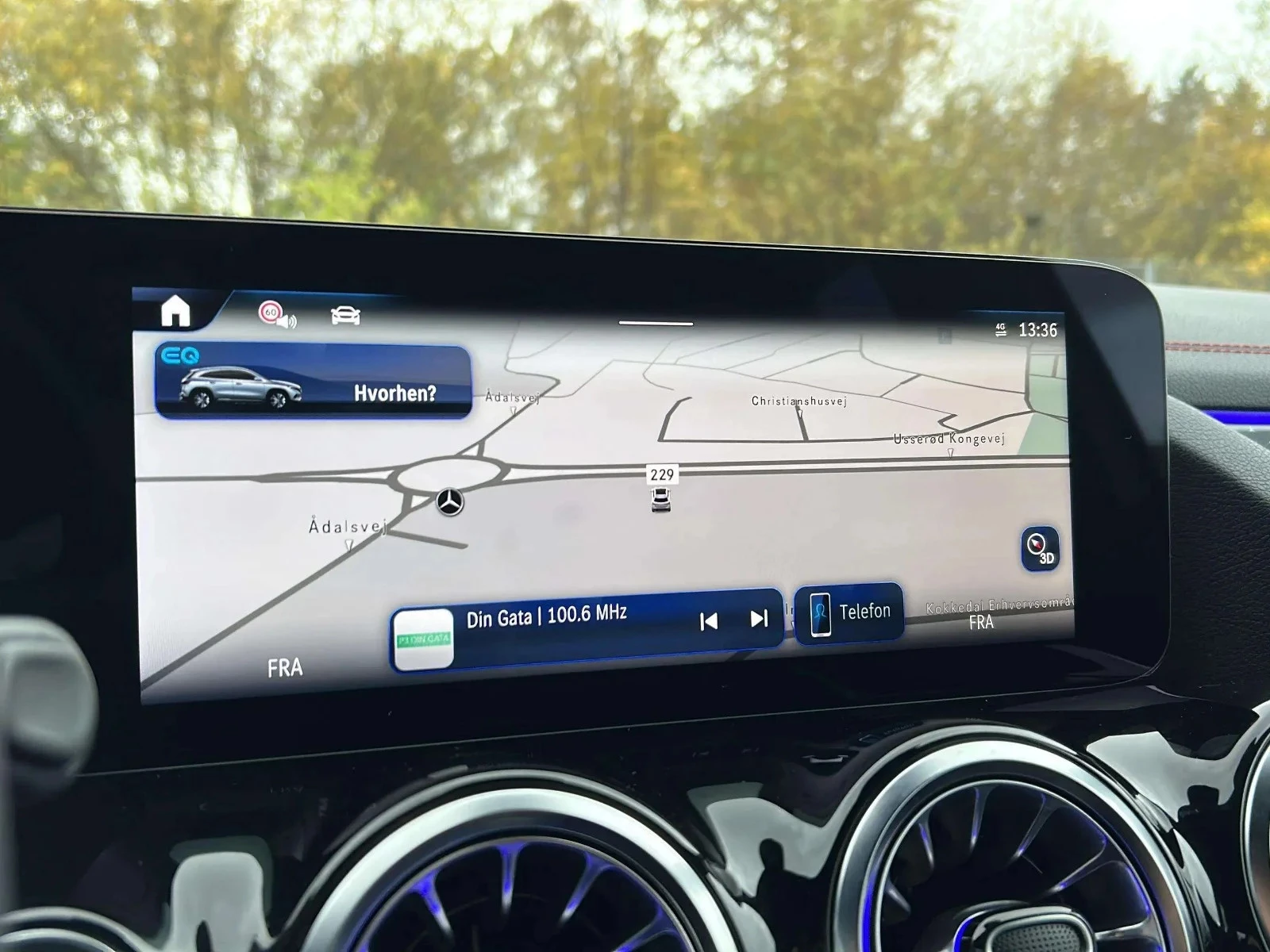 Mercedes-Benz-EQA-image-18