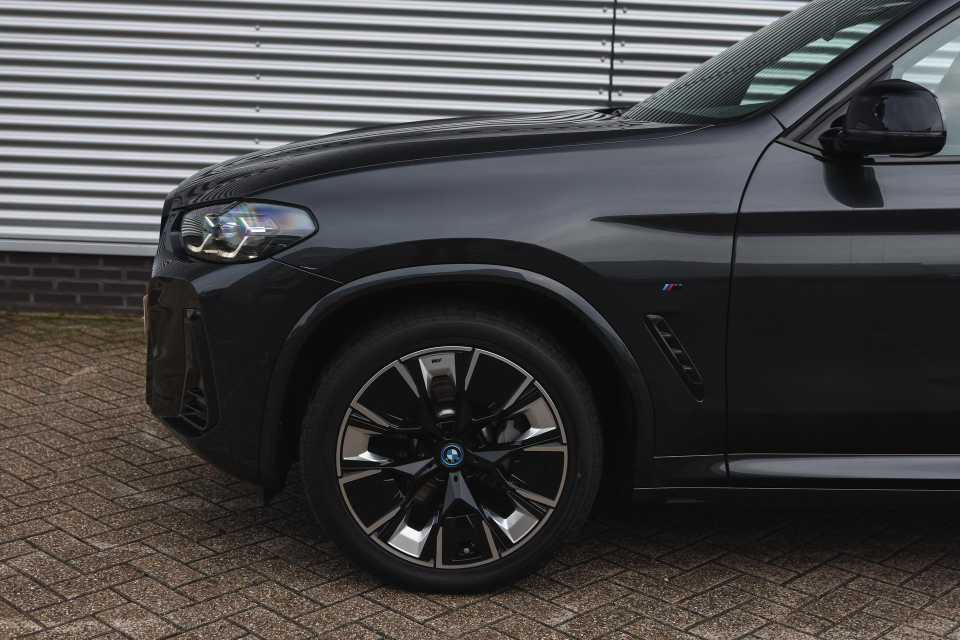 Hoofdafbeelding BMW iX3