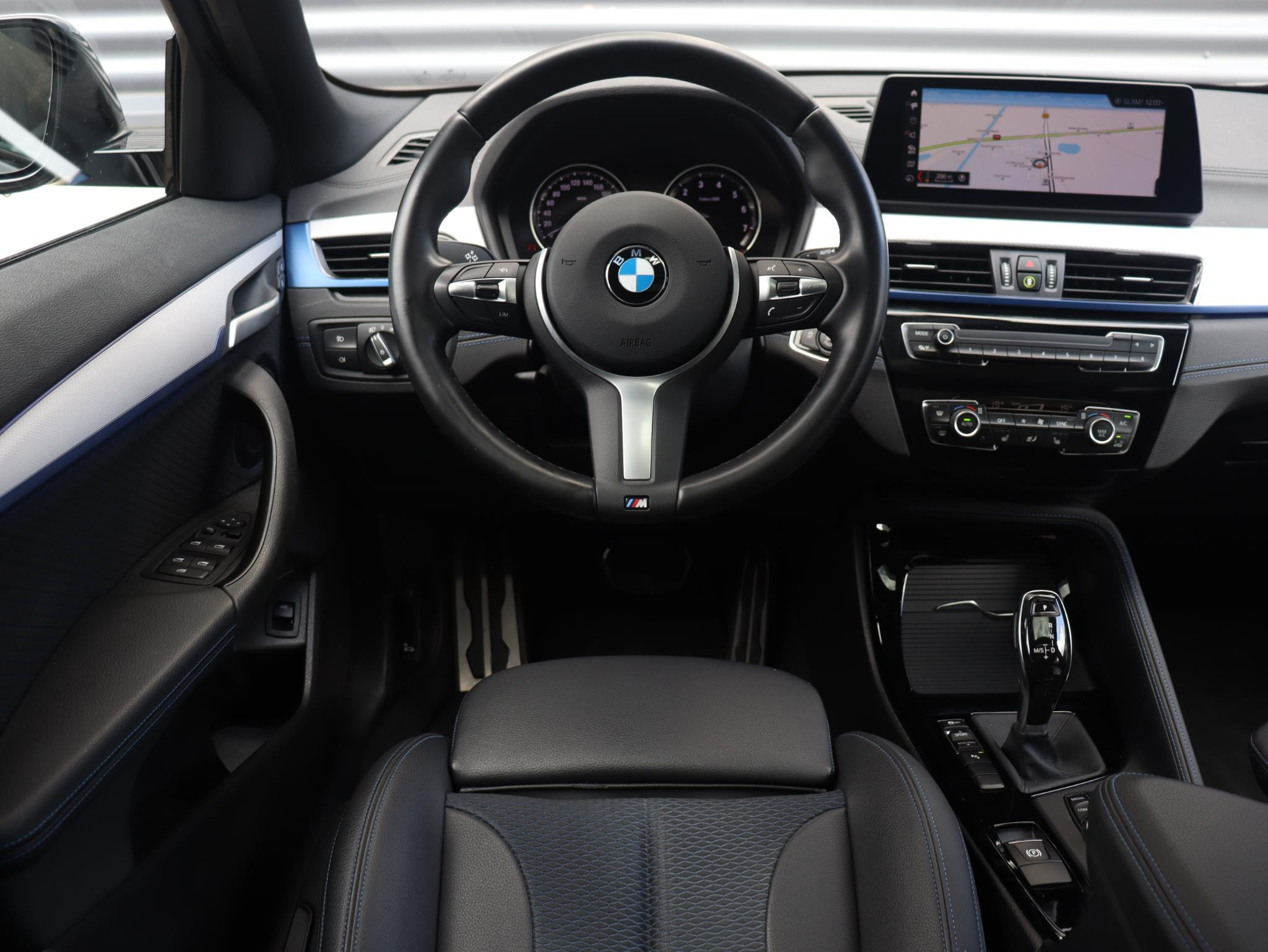 Hoofdafbeelding BMW X2