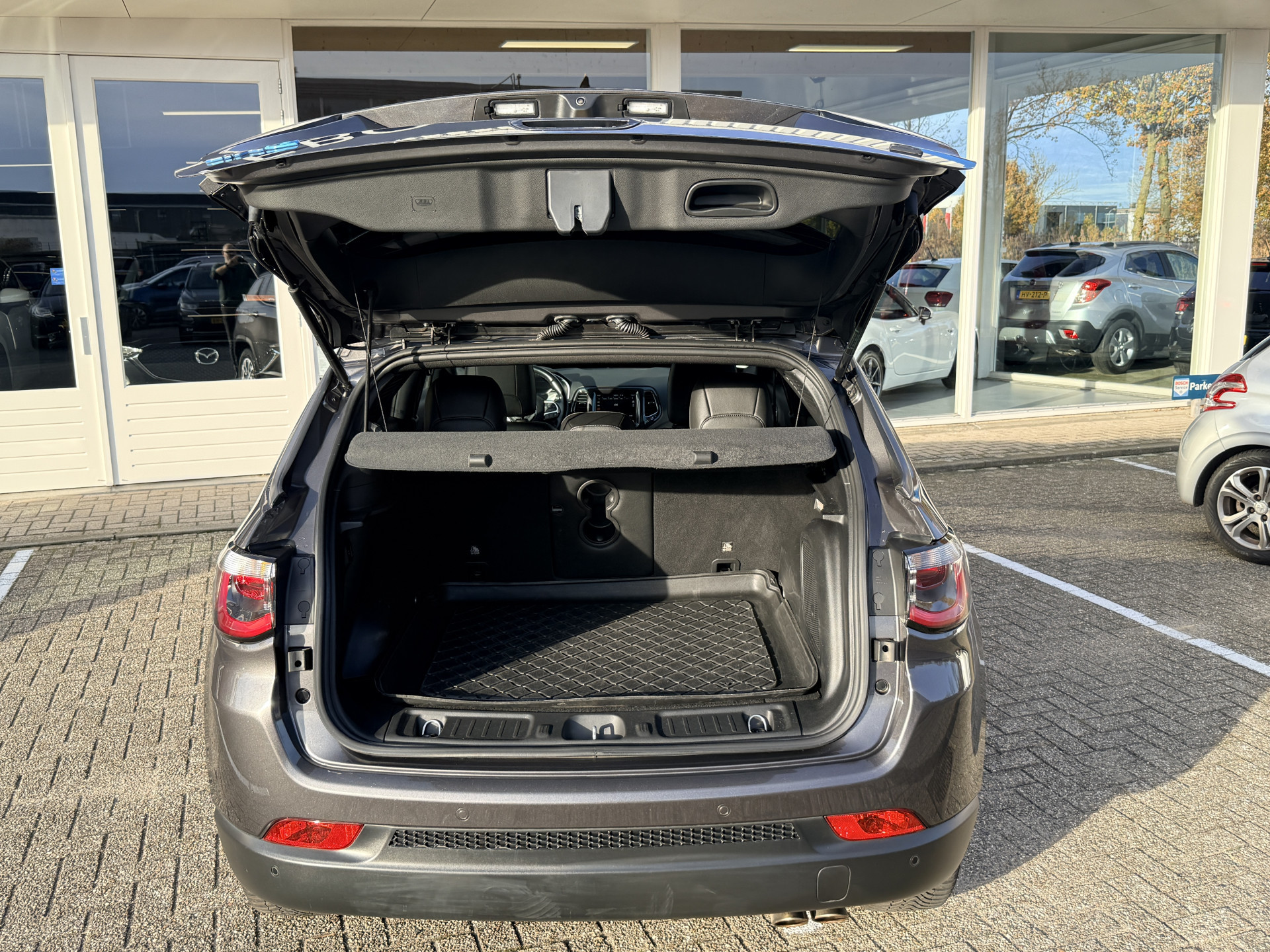 Hoofdafbeelding Jeep Compass