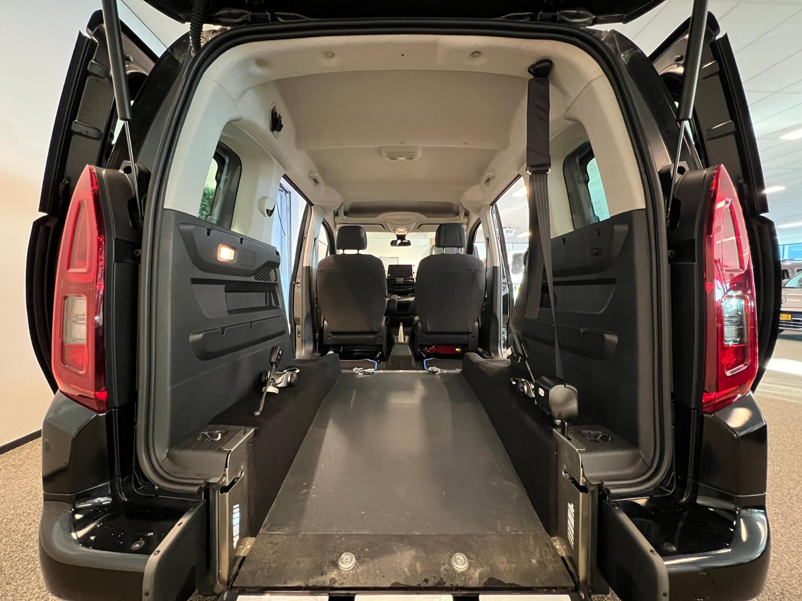 Hoofdafbeelding Opel Combo