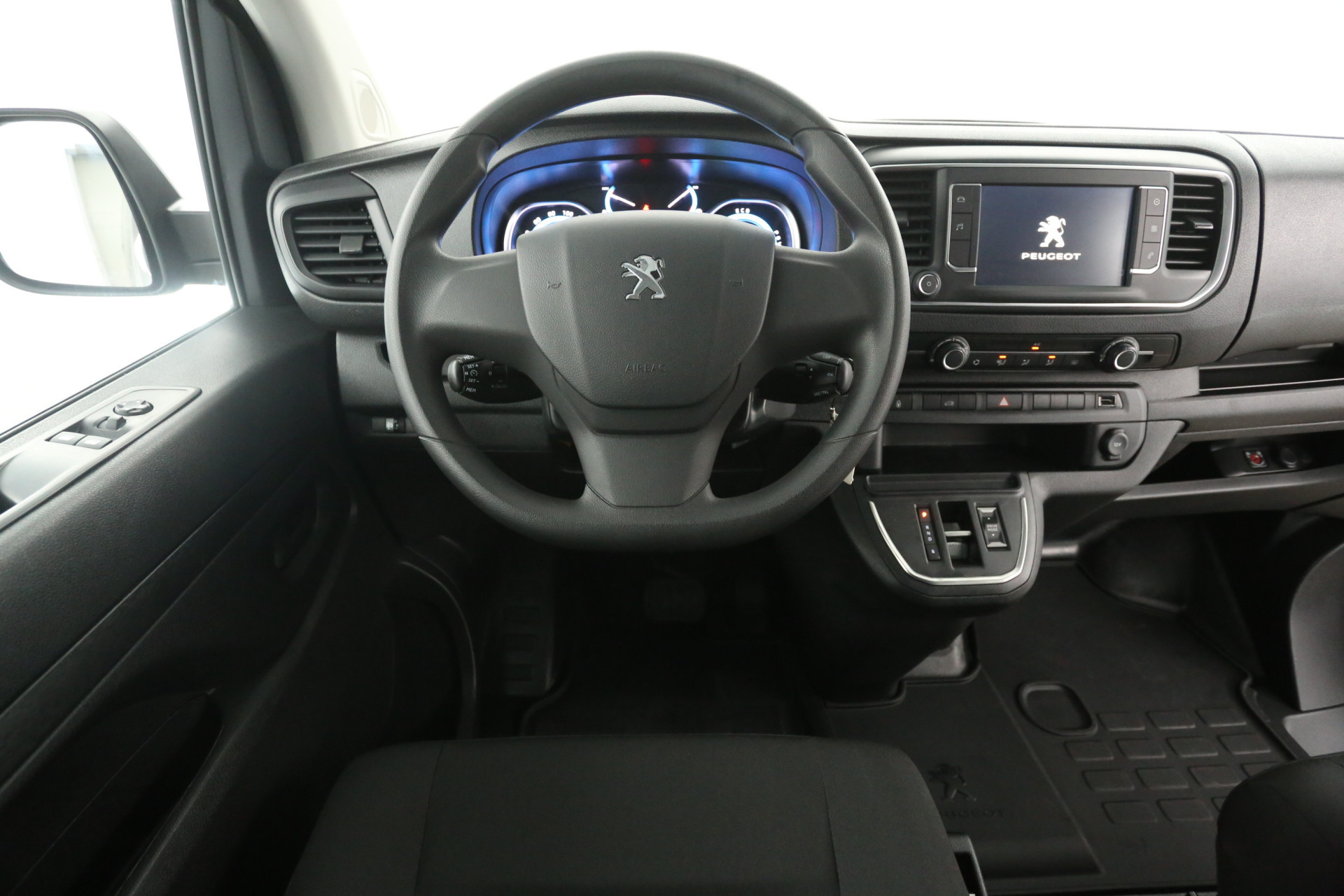 Hoofdafbeelding Peugeot e-Expert