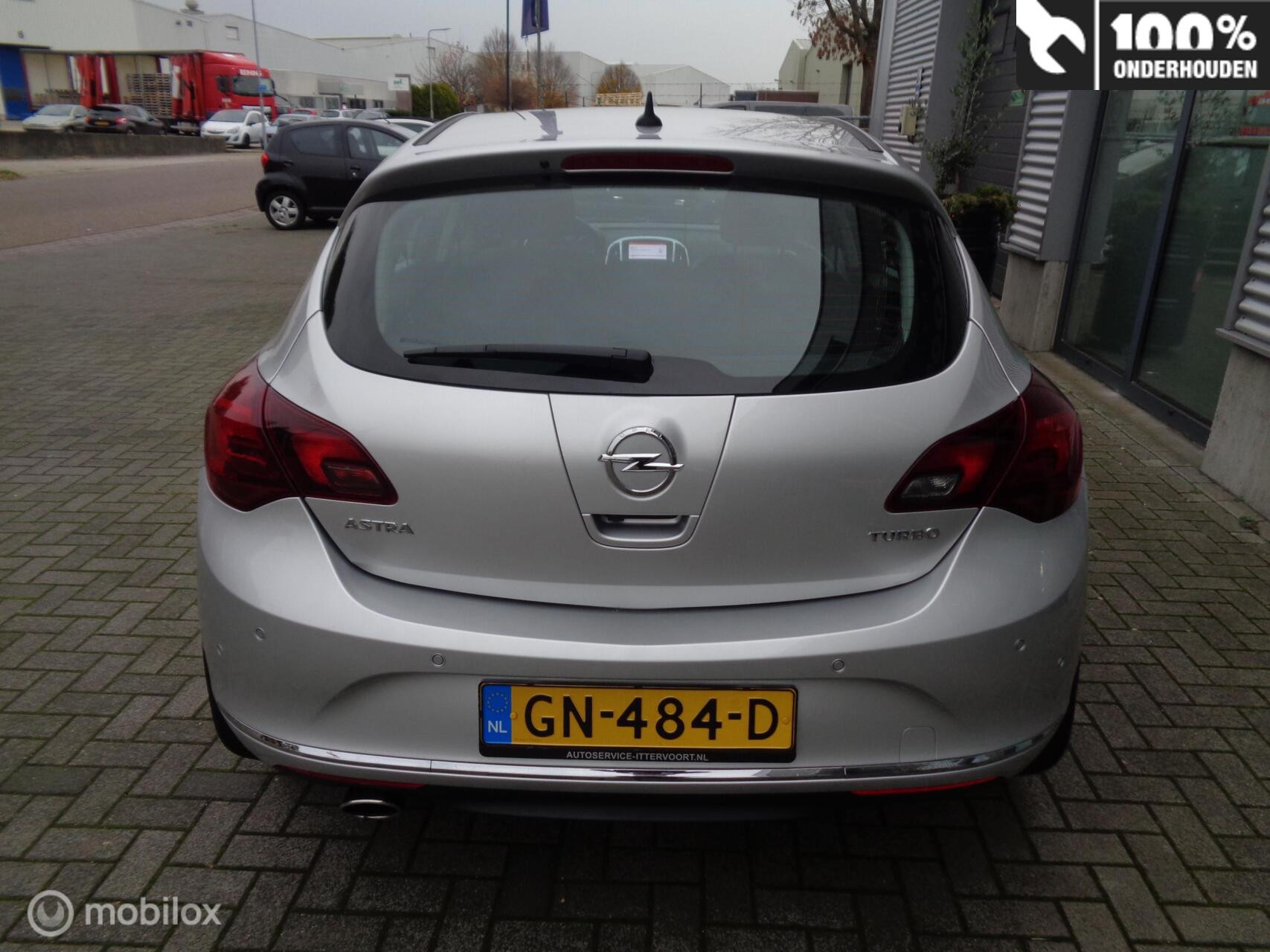 Hoofdafbeelding Opel Astra