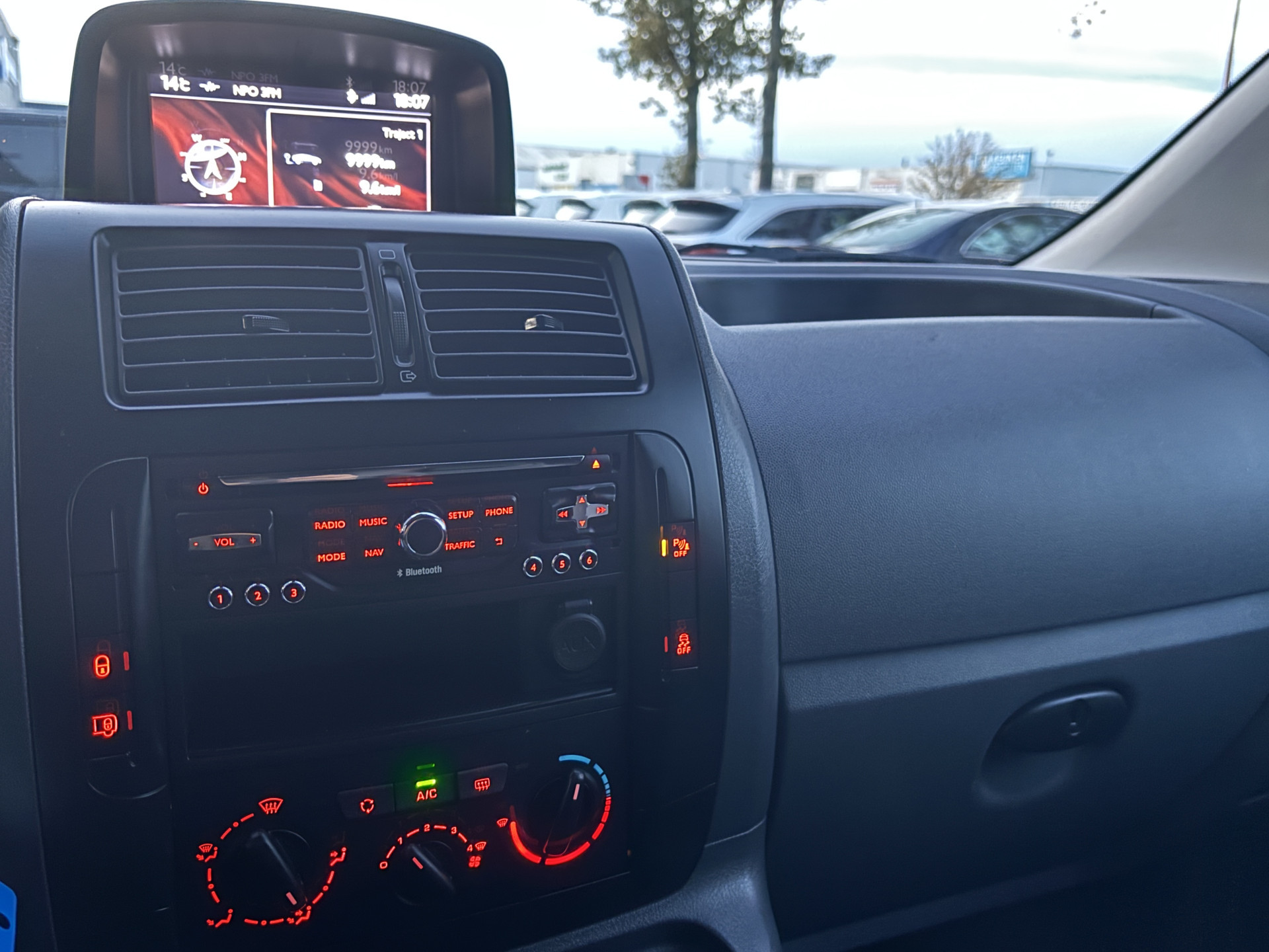 Hoofdafbeelding Peugeot Expert