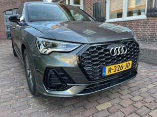 Audi Q3 Sportback S-Line Black Edition