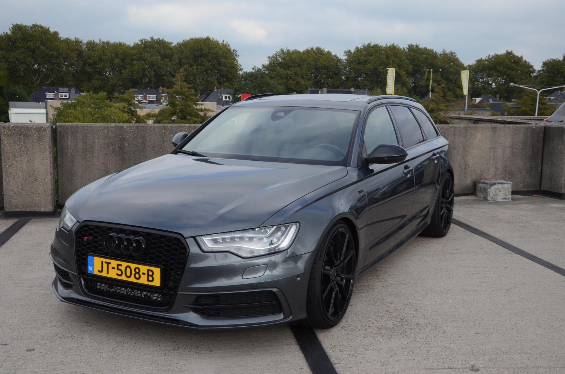 Hoofdafbeelding Audi S6
