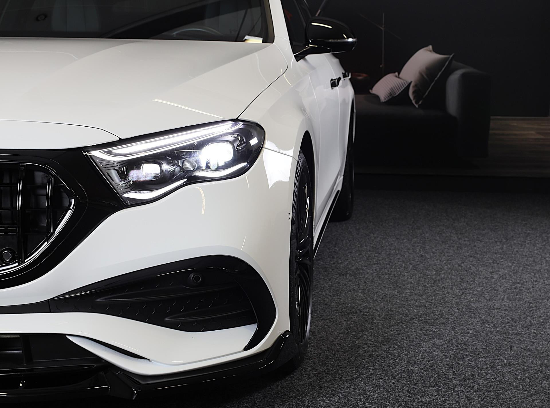 Hoofdafbeelding Mercedes-Benz E-Klasse