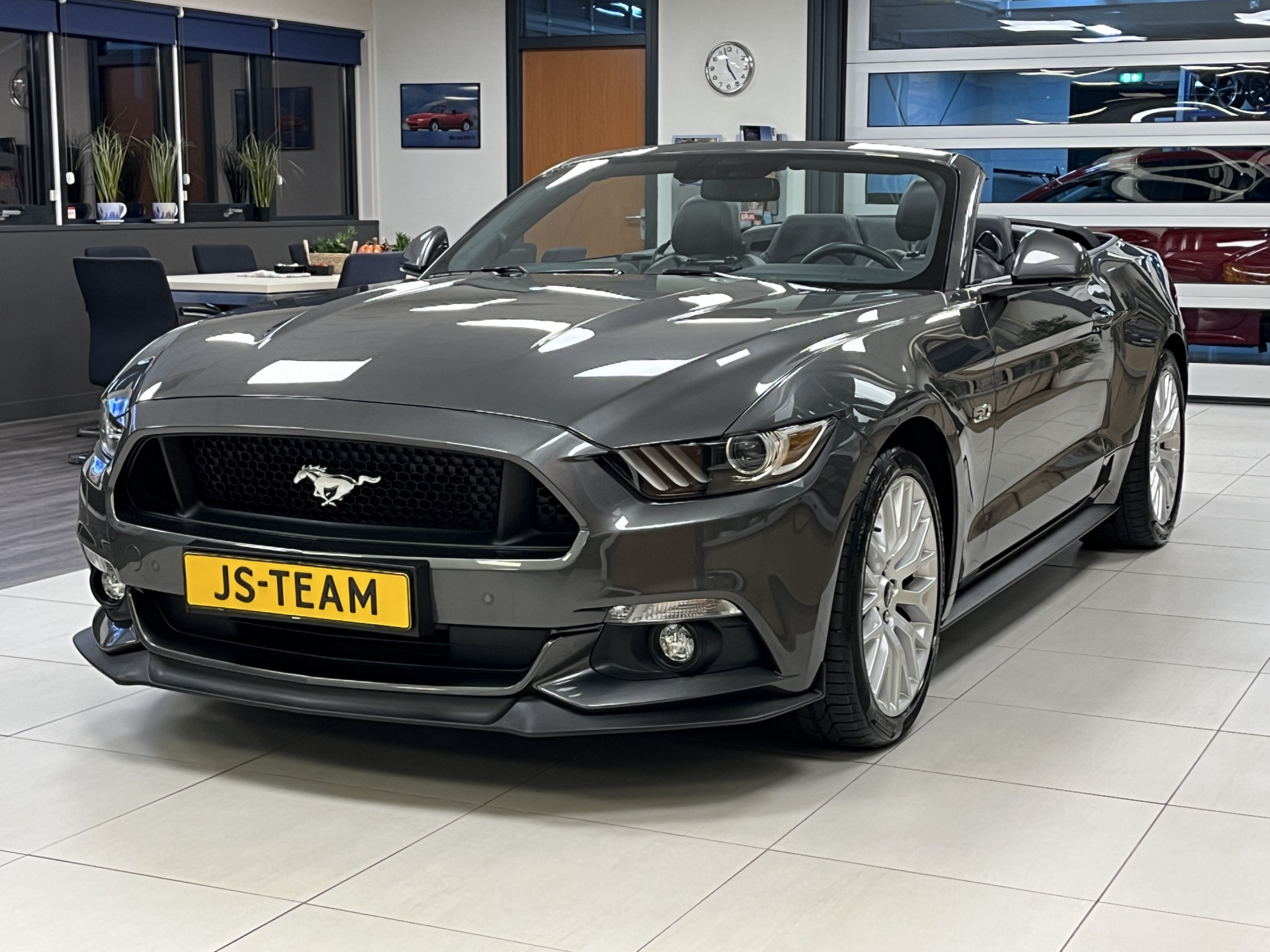 Hoofdafbeelding Ford Mustang