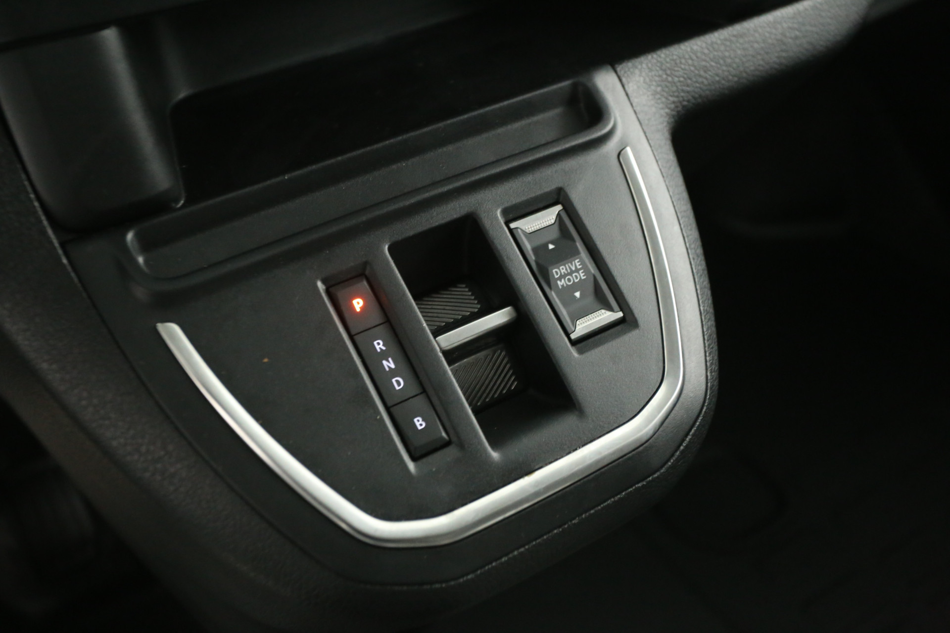 Hoofdafbeelding Peugeot e-Expert