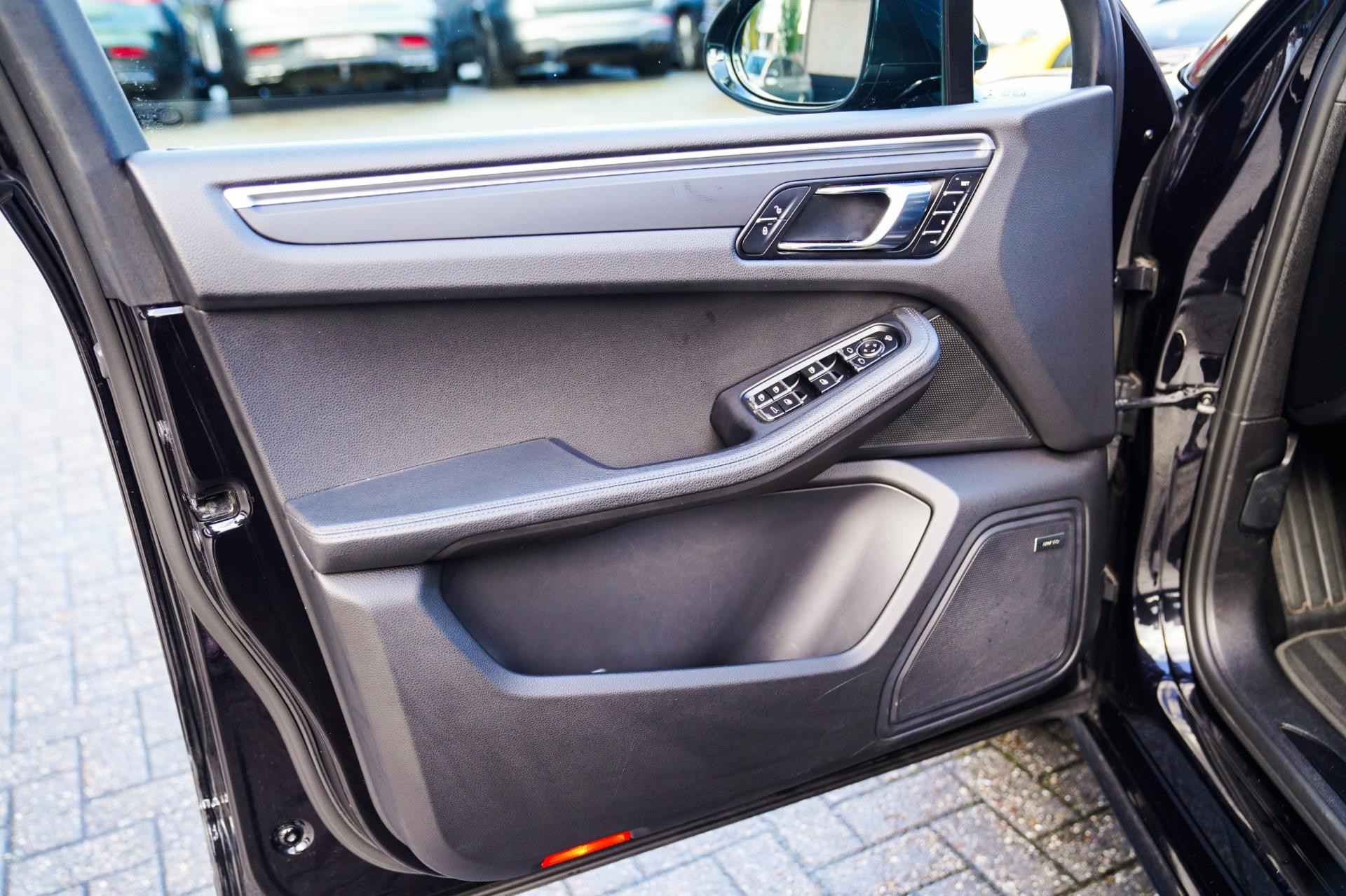 Hoofdafbeelding Porsche Macan