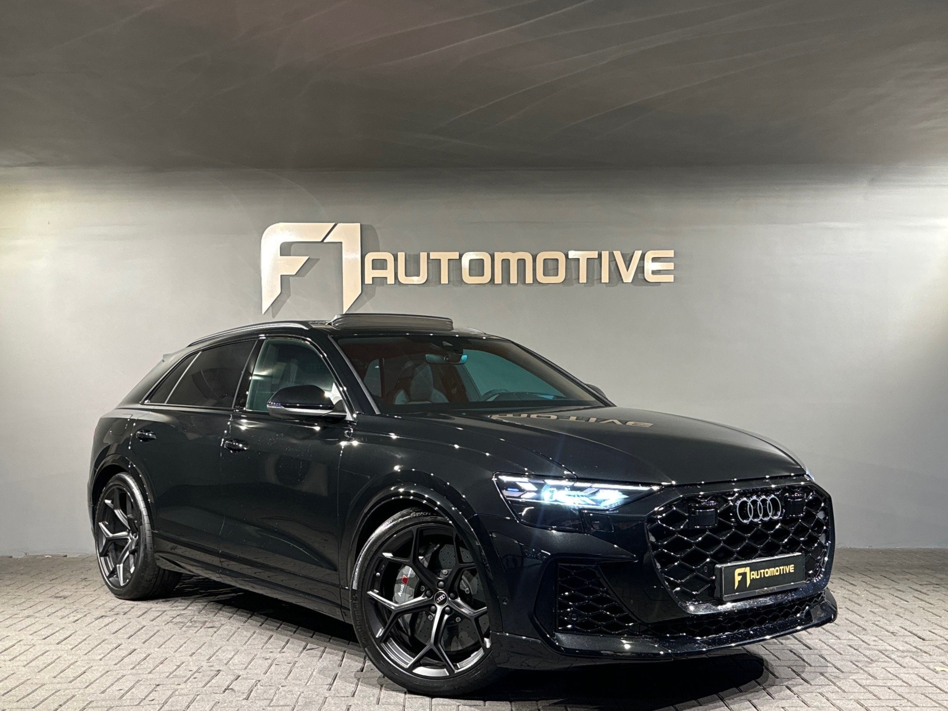 Hoofdafbeelding Audi RSQ8