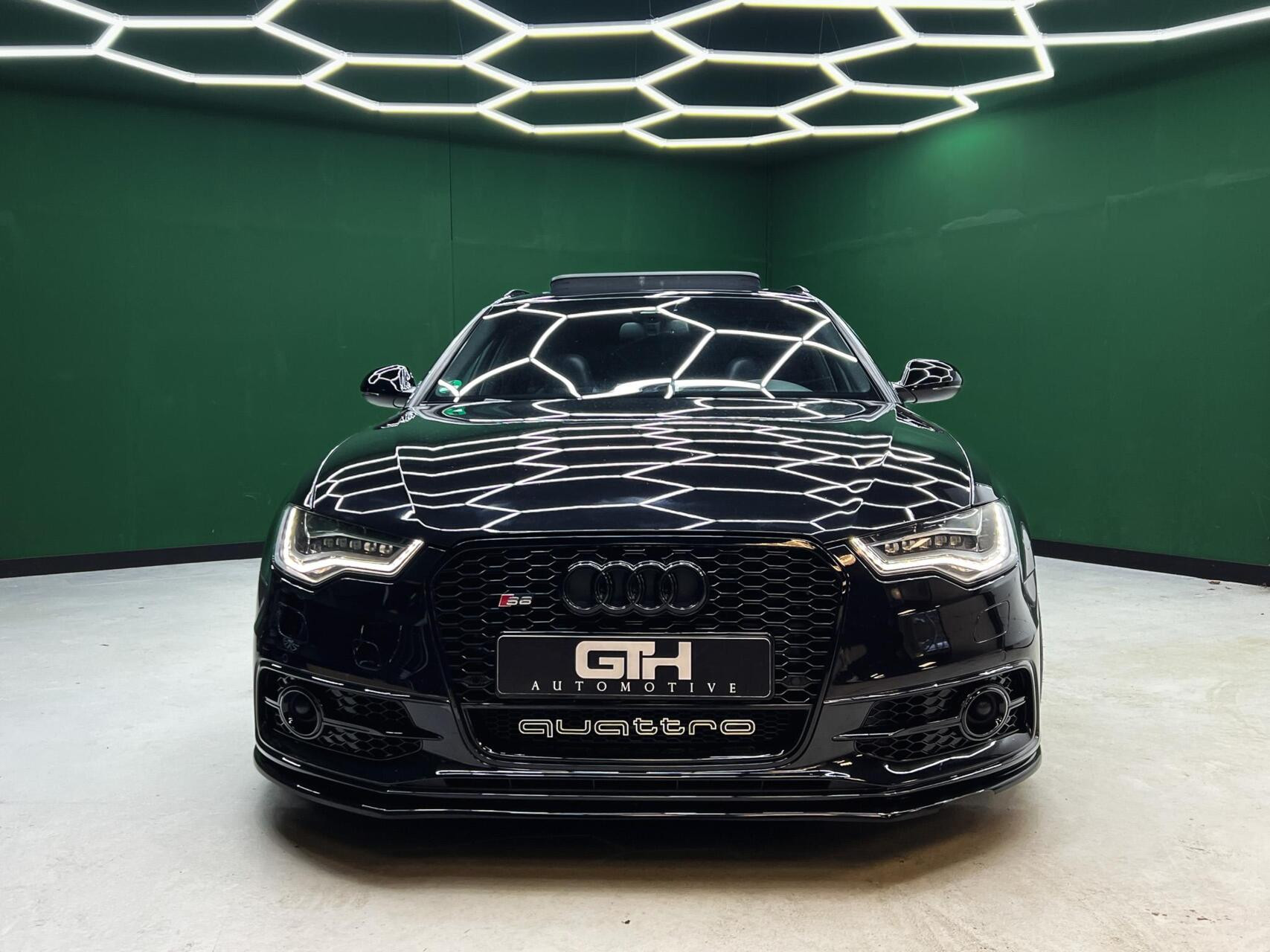 Hoofdafbeelding Audi S6