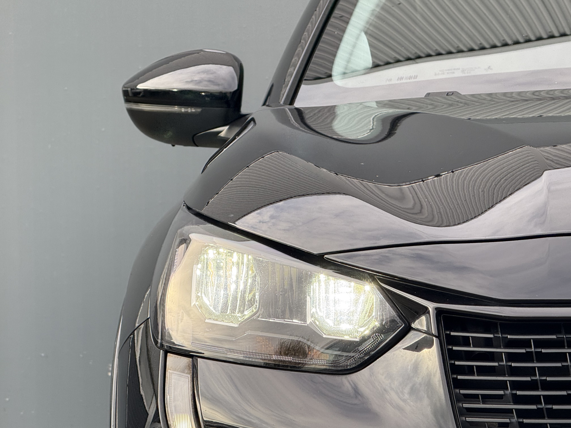 Hoofdafbeelding Peugeot e-208