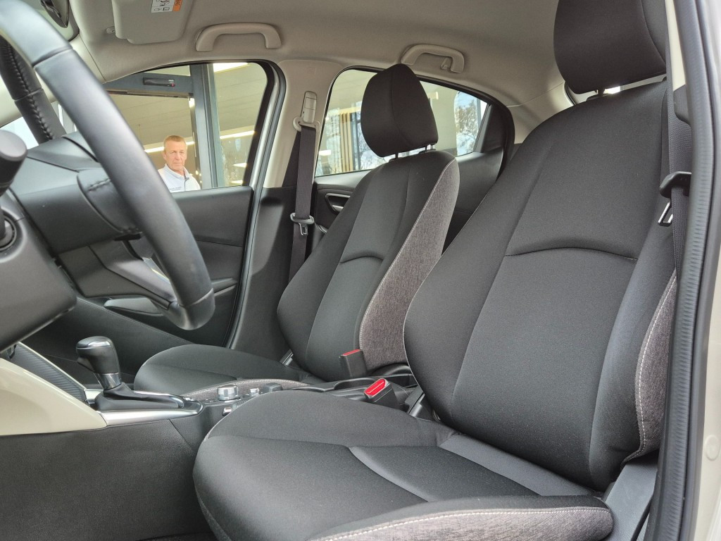 Hoofdafbeelding Mazda 2