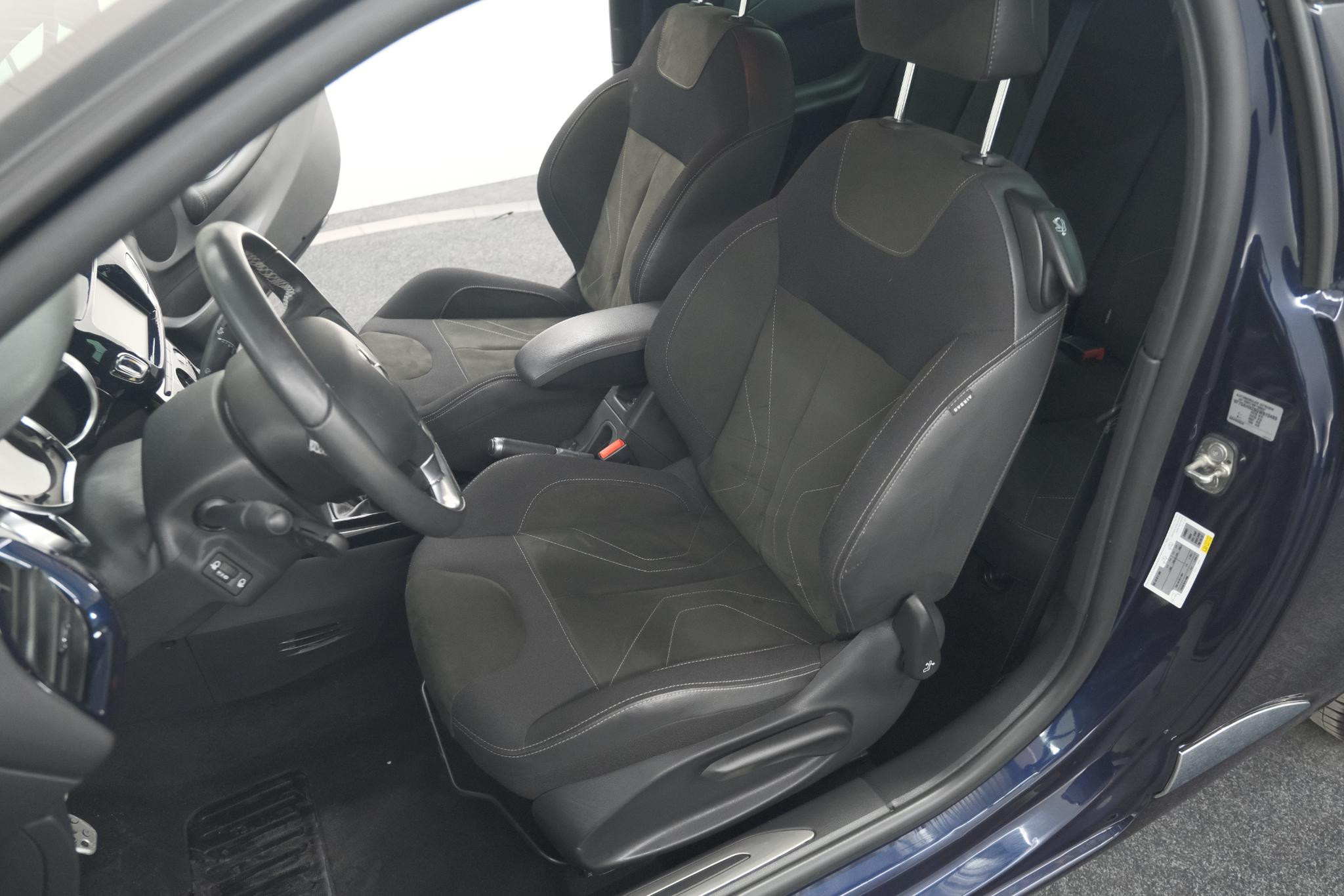 Hoofdafbeelding DS DS 3