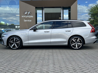 Volvo V60 Volvo V60 2.0 T6 Plug-in hybrid AWD Plus Dark 350pk - afbeelding nr 14