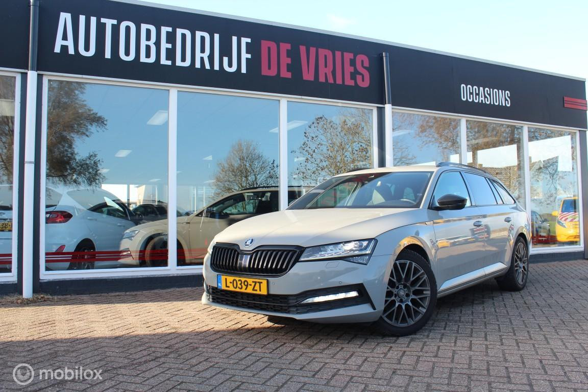 Hoofdafbeelding Škoda Superb