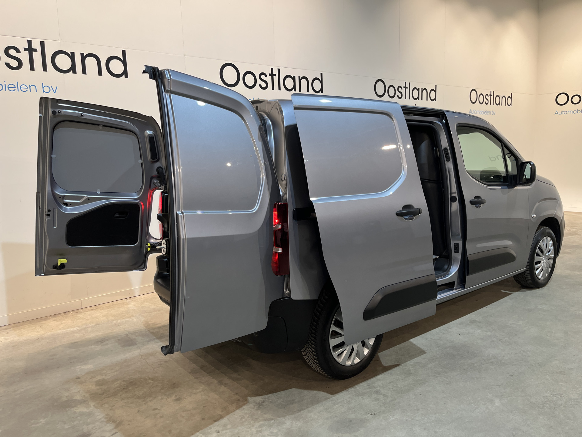 Hoofdafbeelding Peugeot Partner