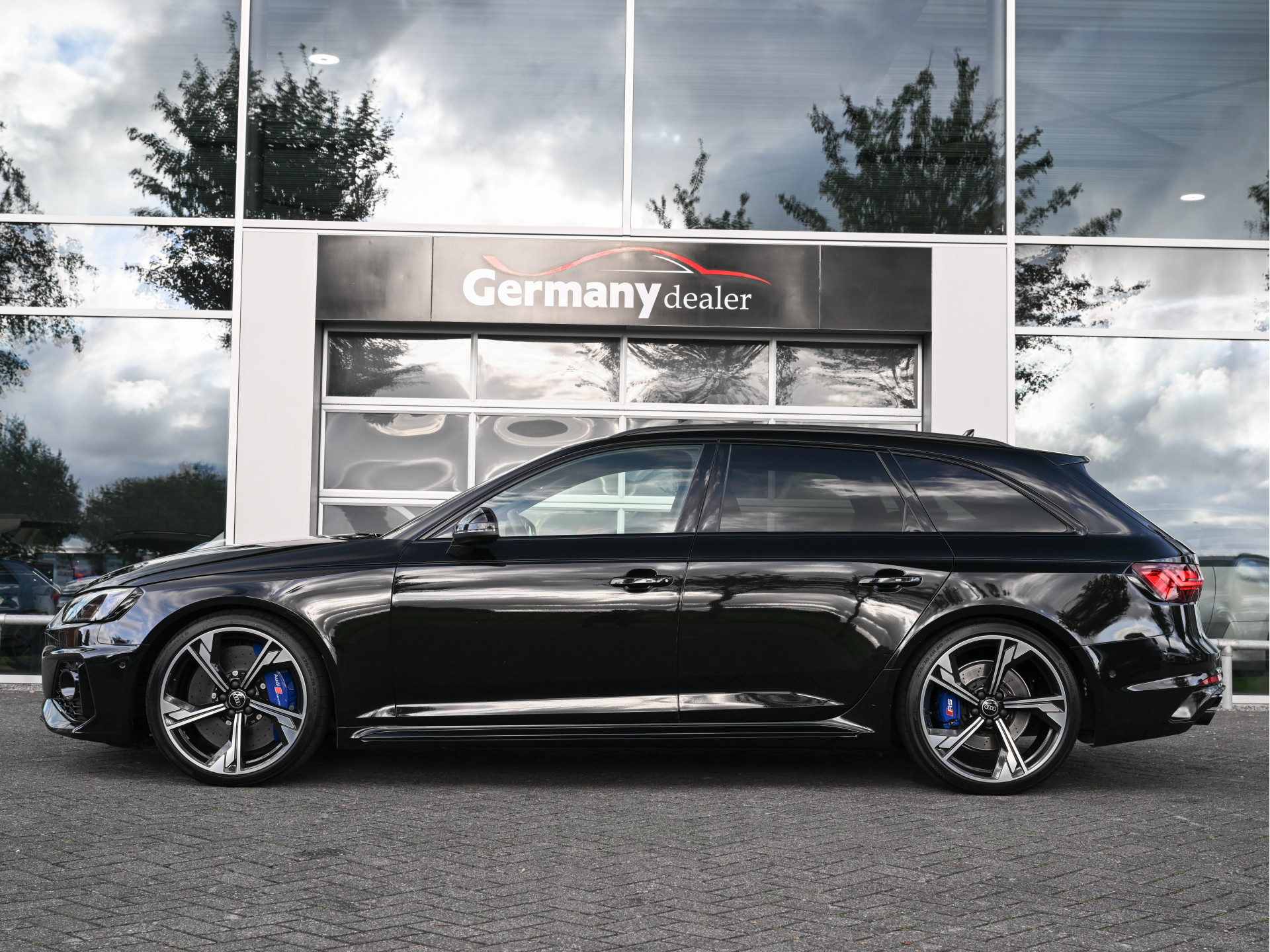 Hoofdafbeelding Audi RS4