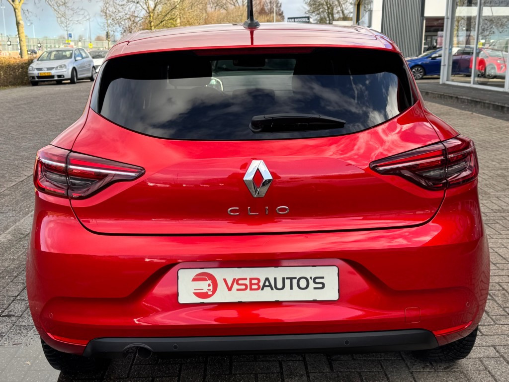 Hoofdafbeelding Renault Clio