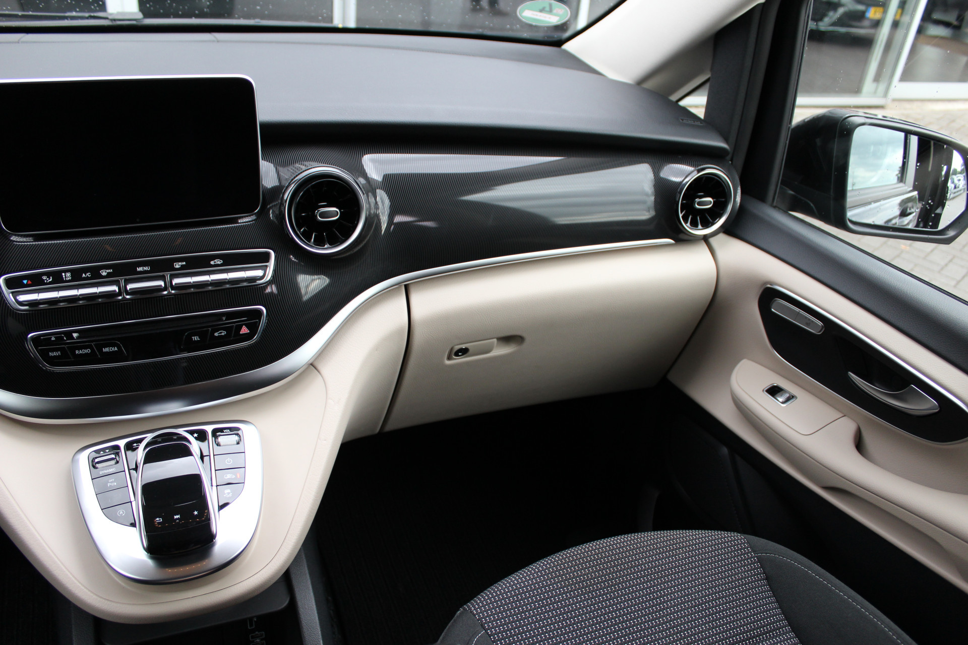 Hoofdafbeelding Mercedes-Benz Marco Polo