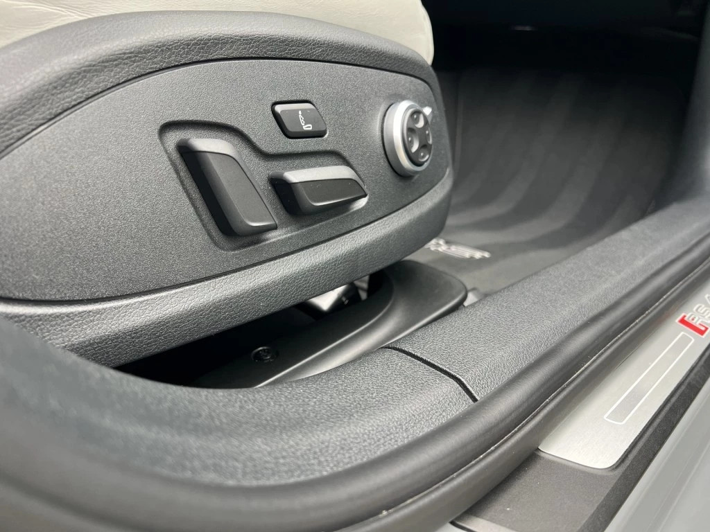 Hoofdafbeelding Audi RS4