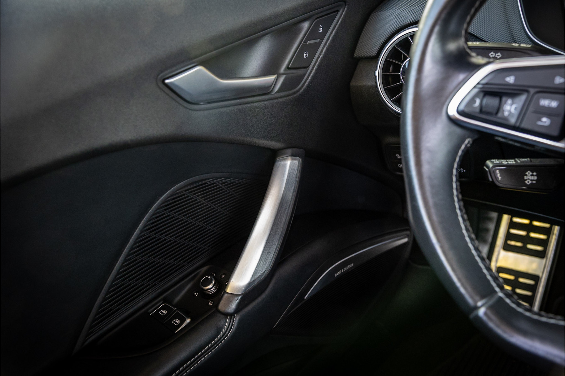 Hoofdafbeelding Audi TTS