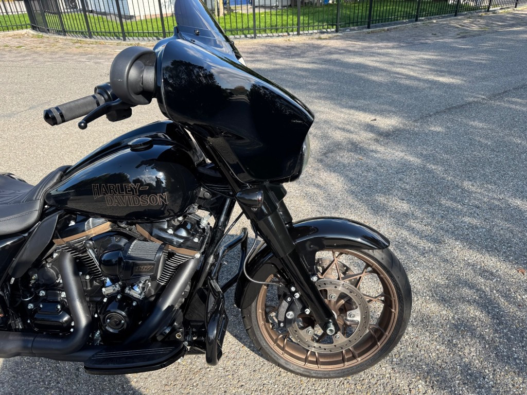 Hoofdafbeelding Harley-Davidson Street Glide