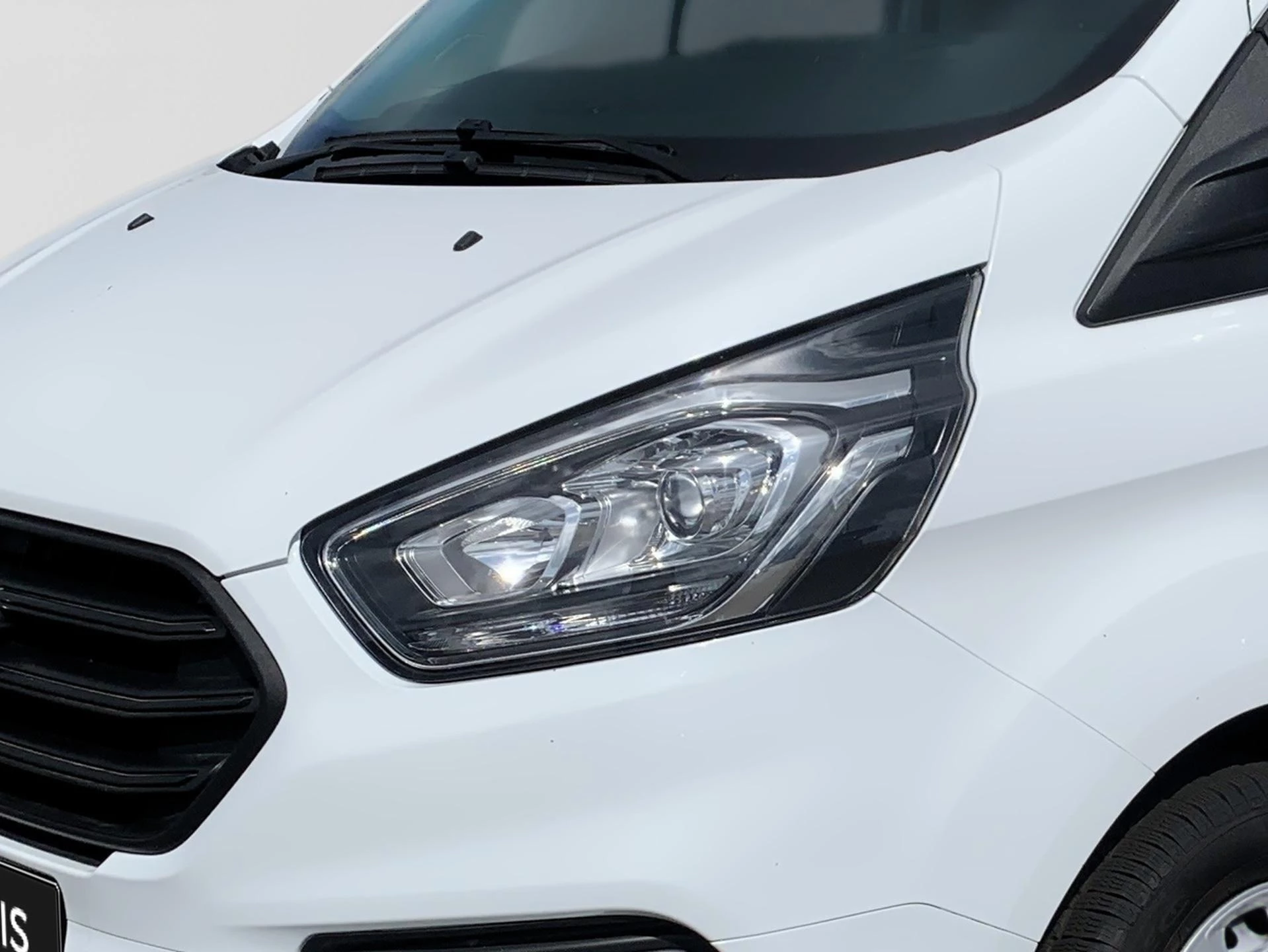 Ford-Transit-image-20