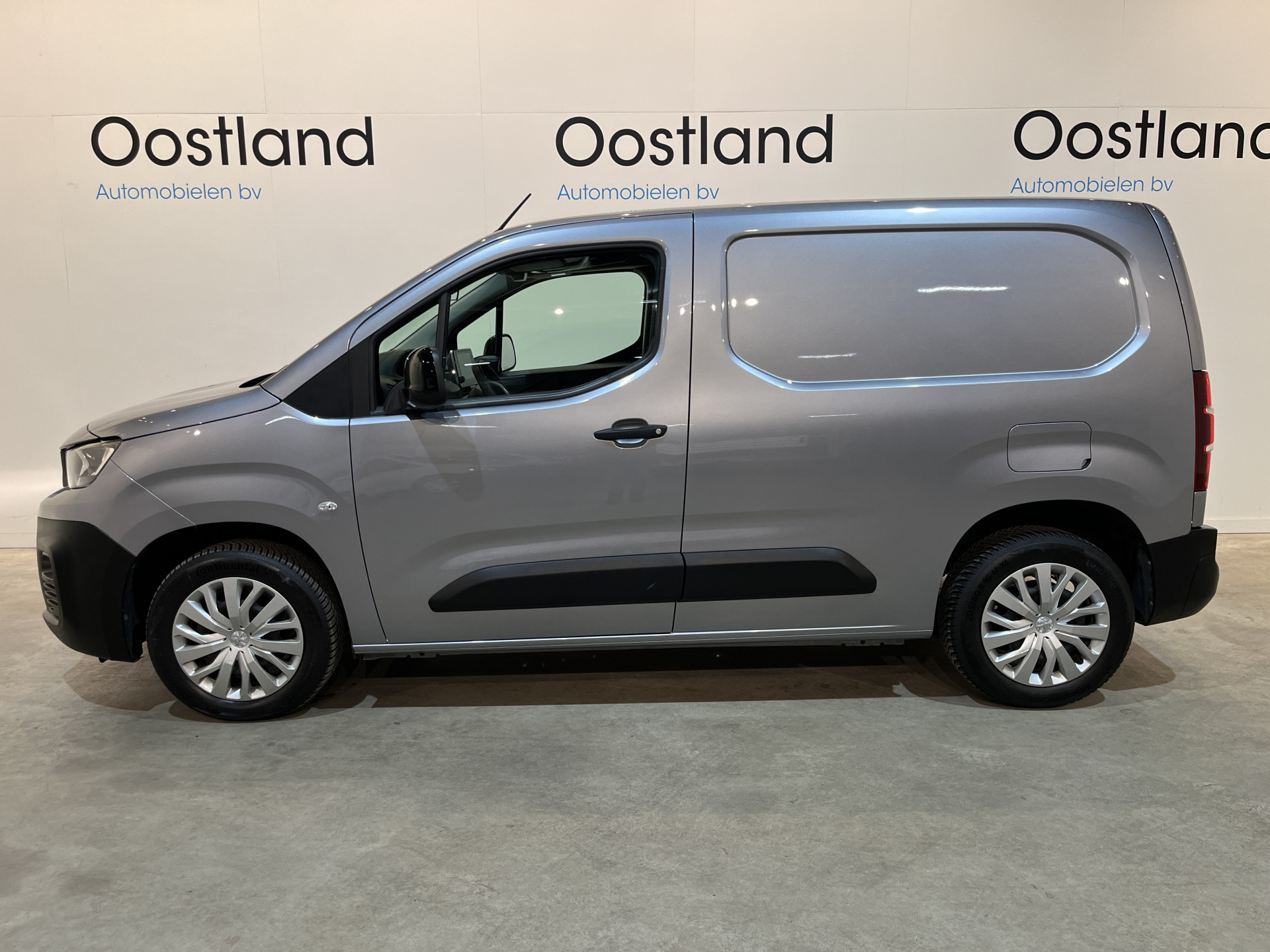 Hoofdafbeelding Peugeot Partner